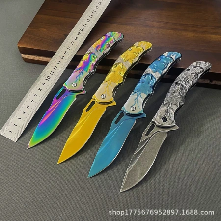 Cross-border best-selling outdoor knife 3D Wolf pattern folding knife camping travel survival knife small folding knife in stock Cross-border best-selling outdoor knife 3D Wolf pattern folding knife camping travel survival knife small folding knife in stock
